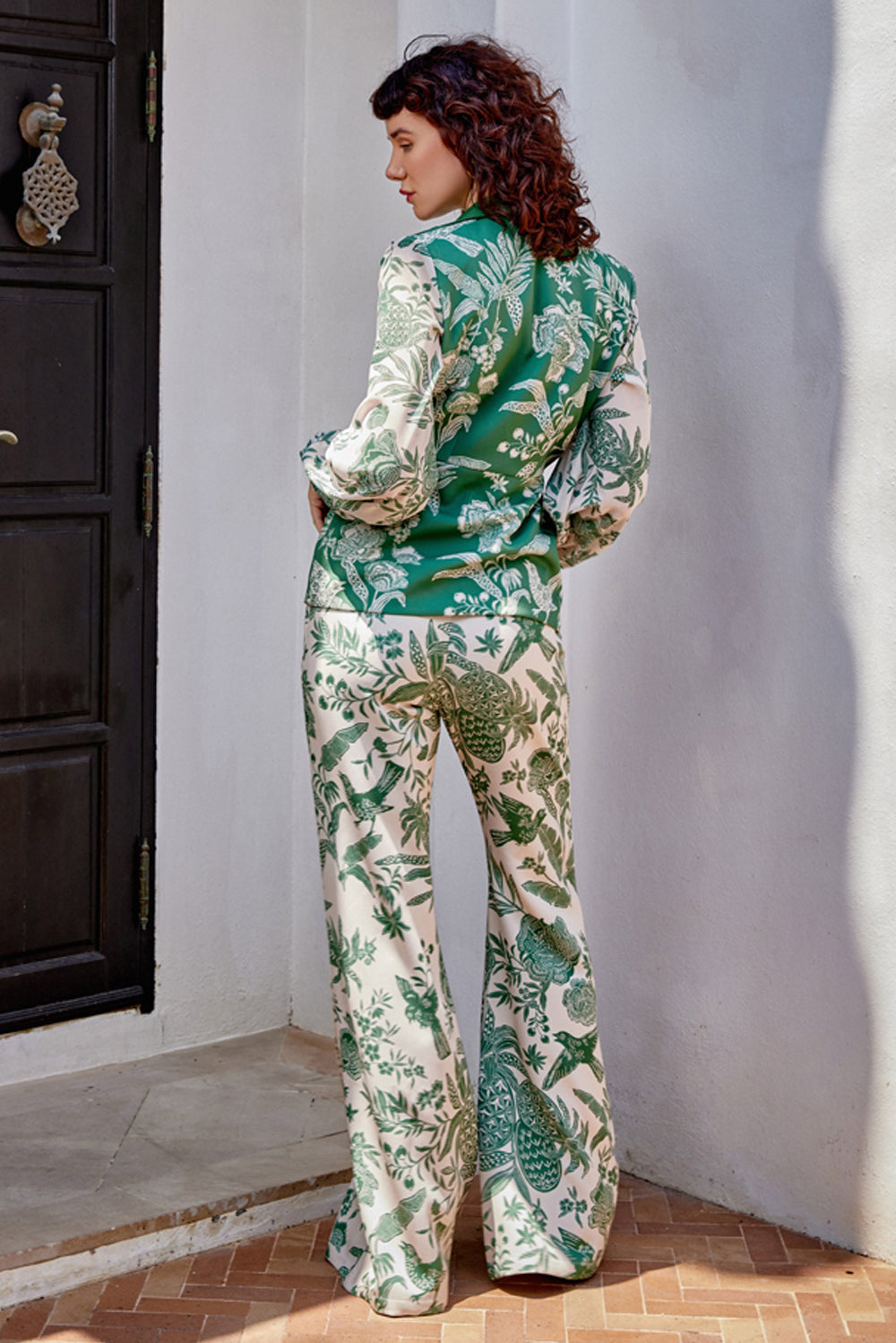 Taha'a Knot Blazer