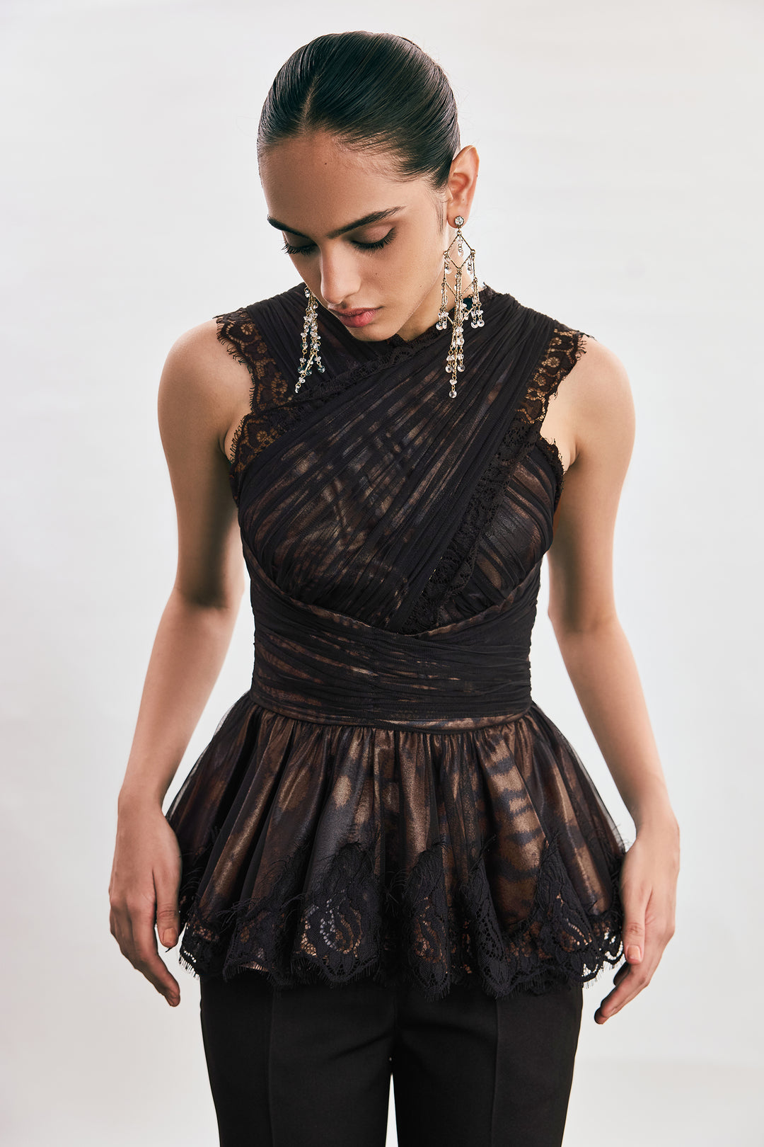 ELYS LACE TOP