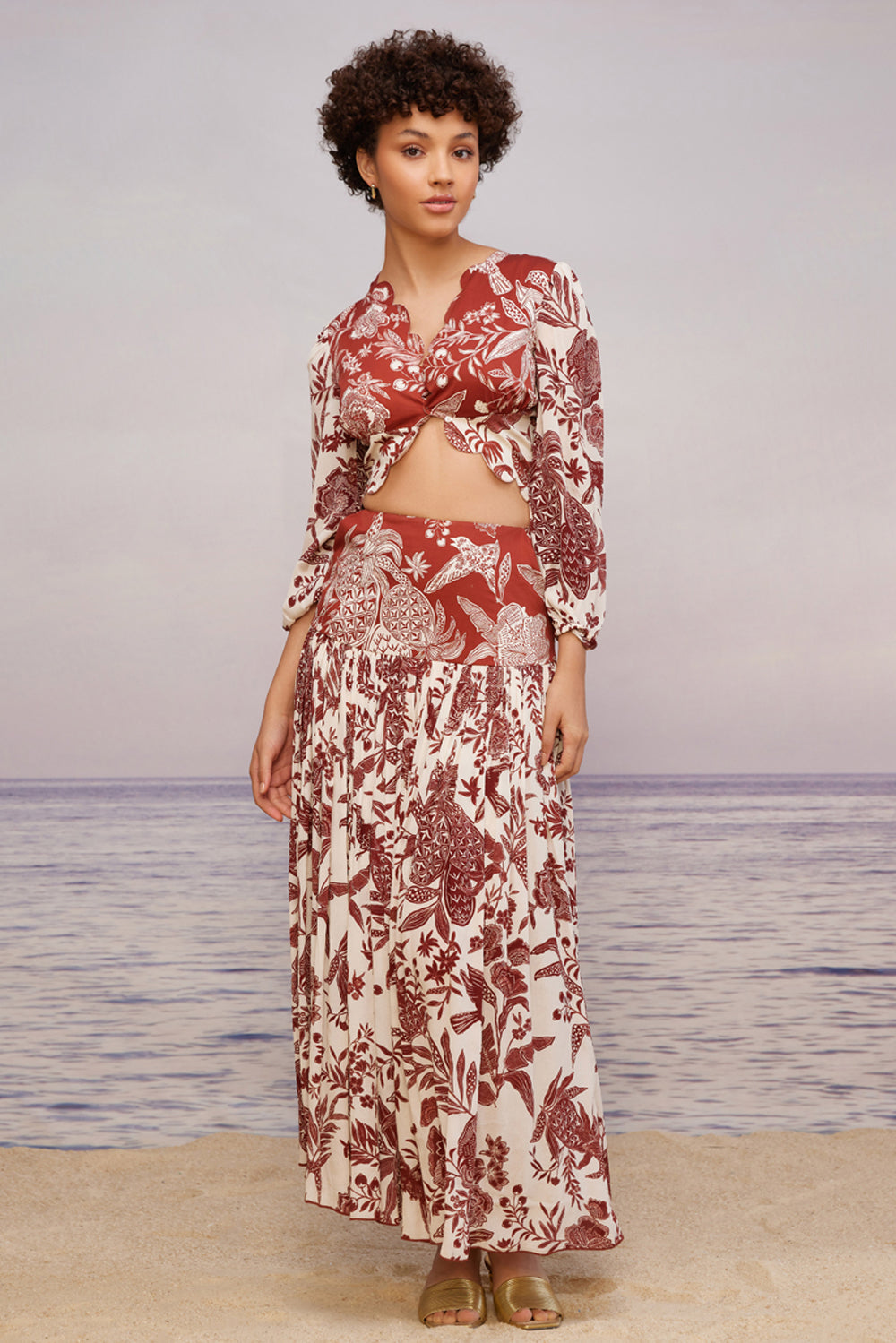 Carmine Scallop Top