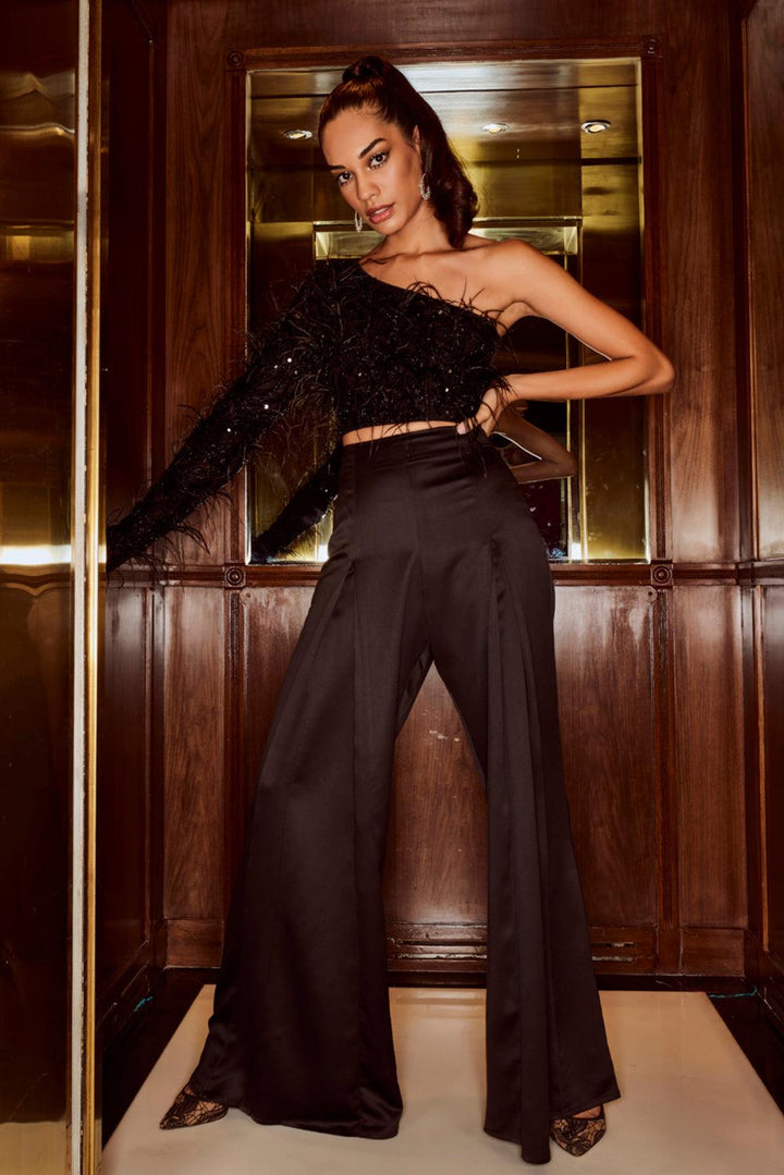 Black Pleated Trousers - ANI CLOTHING